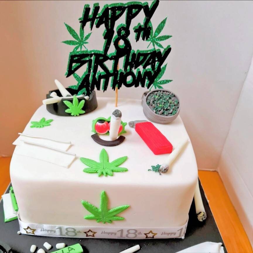 Cannabis Weed Hemp Leaf Cake Topper Beautiful Glitter Black and Green Free Delivery